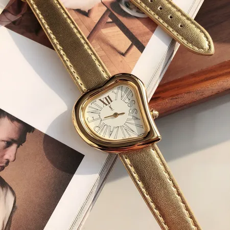 イブサンローラン 腕時計