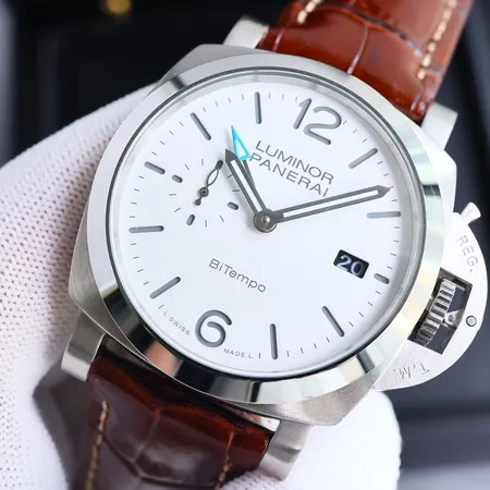 オフィチーネ パネライ 腕時計