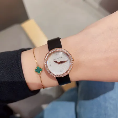 ルイヴィトン 腕時計