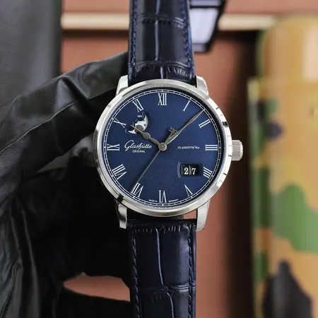 グラスヒュッテ・オリジナル 腕時計