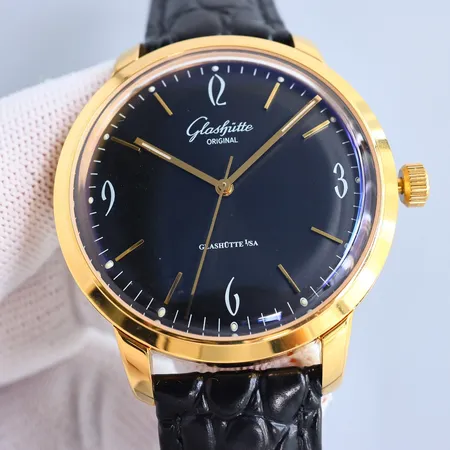 グラスヒュッテ・オリジナル 腕時計