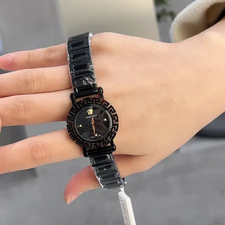 ヴェルサーチ 腕時計