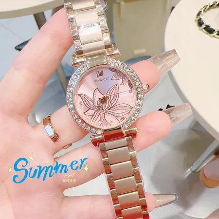 スワロフスキー 腕時計