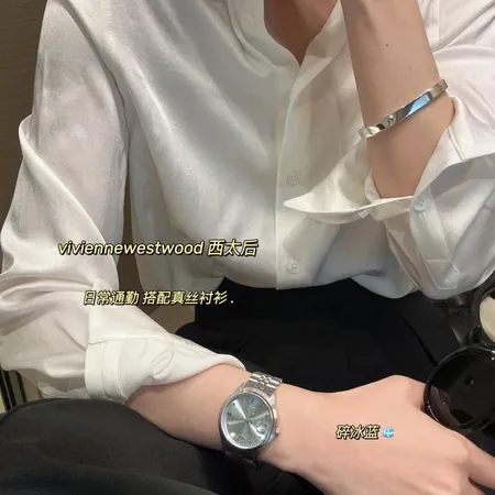 ヴィヴィアン・ウエストウッド 腕時計