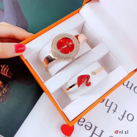 スワロフスキー 腕時計