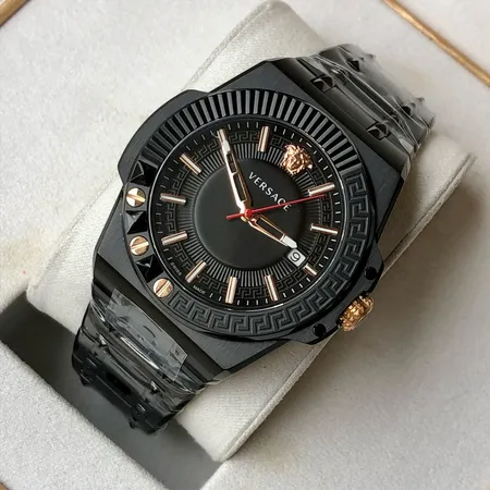 ヴェルサーチ 腕時計