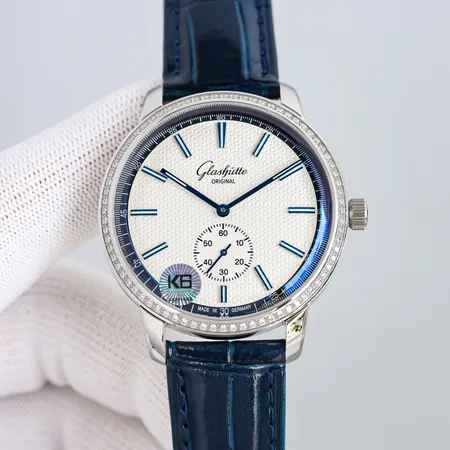 グラスヒュッテ・オリジナル 腕時計