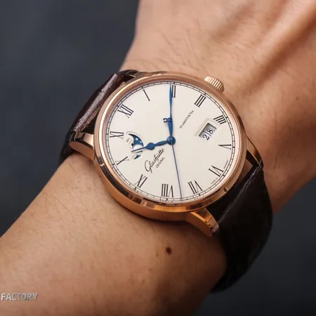 グラスヒュッテ・オリジナル 腕時計