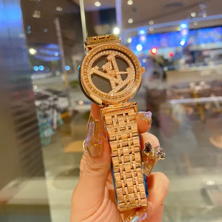 ルイヴィトン 腕時計