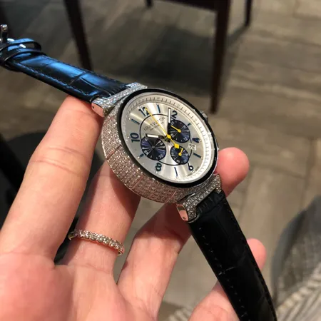 ルイヴィトン 腕時計