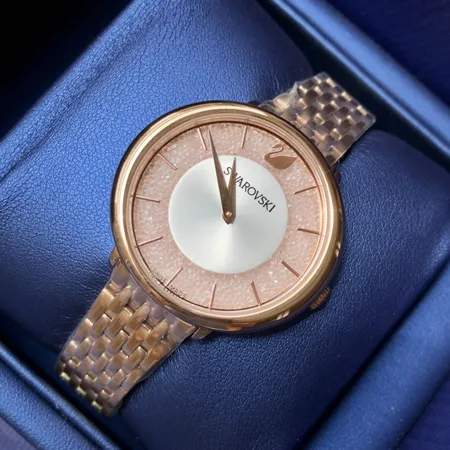 スワロフスキー 腕時計