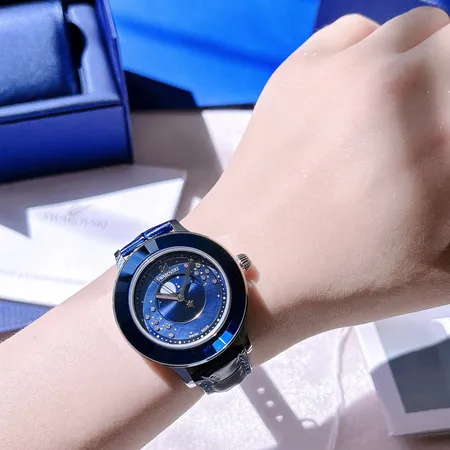 スワロフスキー 腕時計