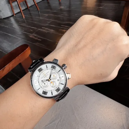 ルイヴィトン 腕時計