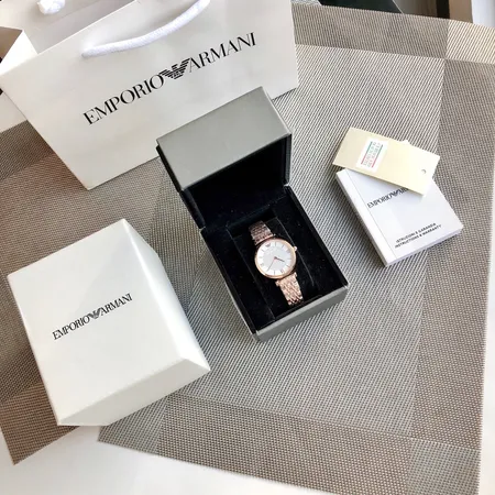 アルマーニ 腕時計
