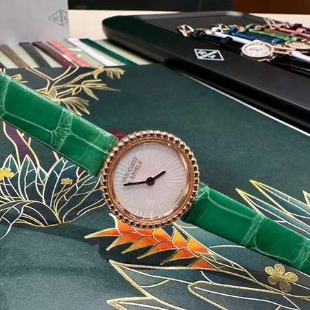 ヴァン クリーフ＆アーペル 腕時計