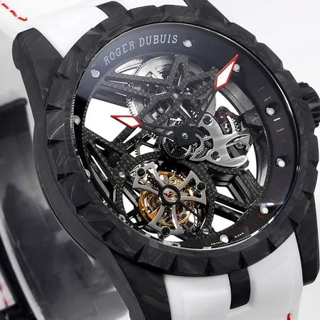 ロジェ・デュブイ 腕時計