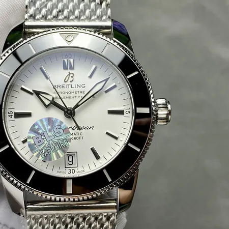 ブライトリング 腕時計