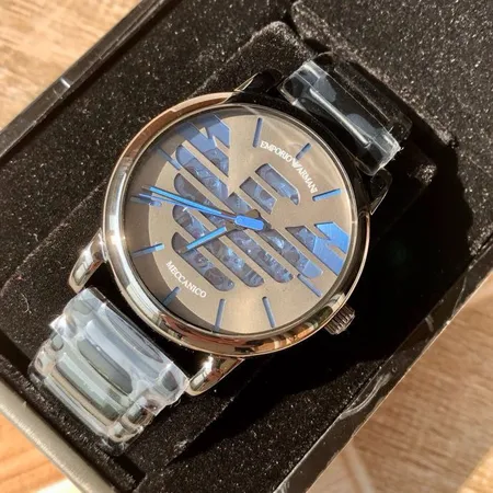 アルマーニ 腕時計