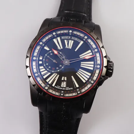 ロジェ・デュブイ 腕時計