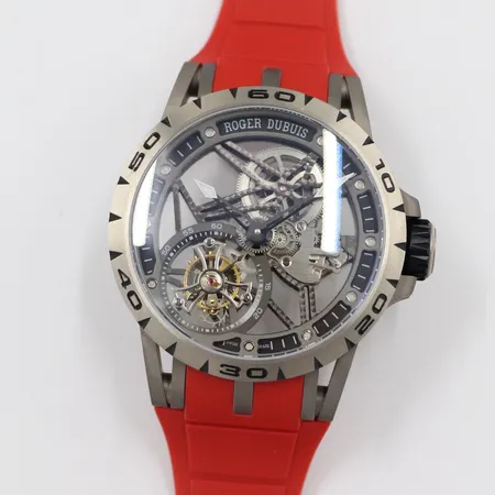 ロジェ・デュブイ 腕時計
