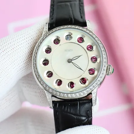 フェンディ 腕時計