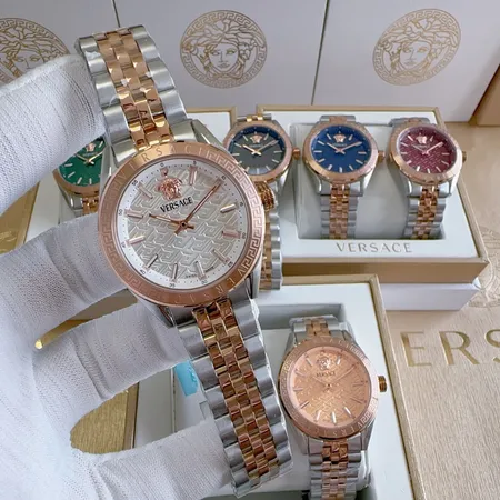 ヴェルサーチ 腕時計