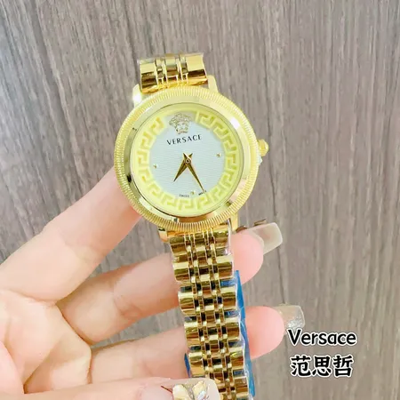 ヴェルサーチ 腕時計