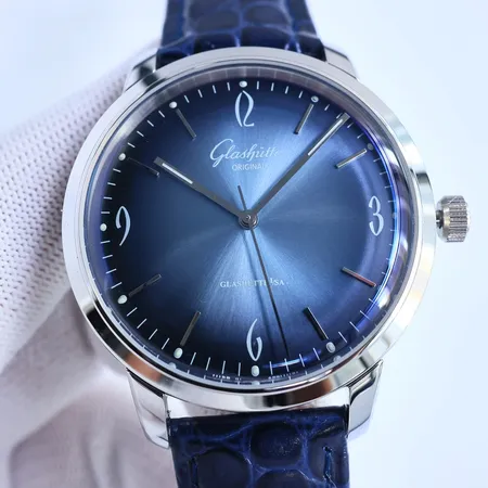 グラスヒュッテ・オリジナル 腕時計