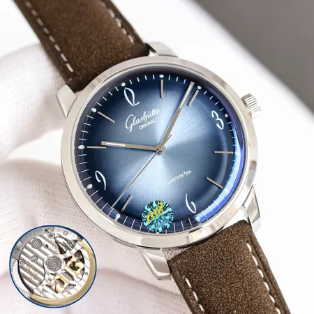 グラスヒュッテ・オリジナル 腕時計