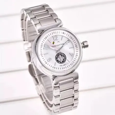 ルイヴィトン 腕時計