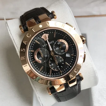 ヴェルサーチ 腕時計