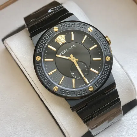 ヴェルサーチ 腕時計