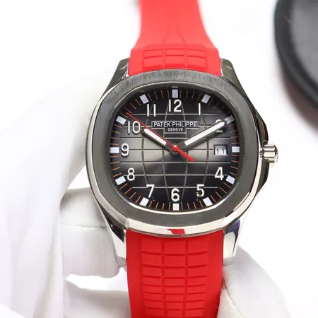 スワロフスキー 腕時計