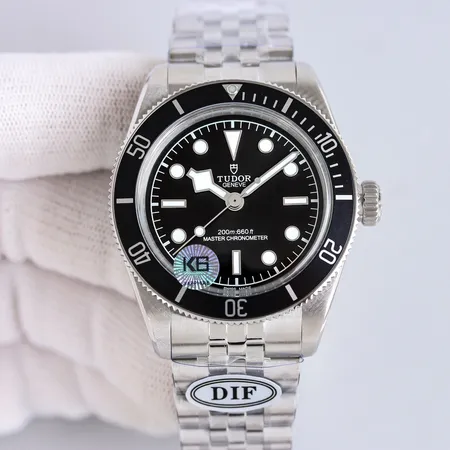 チューダー 腕時計