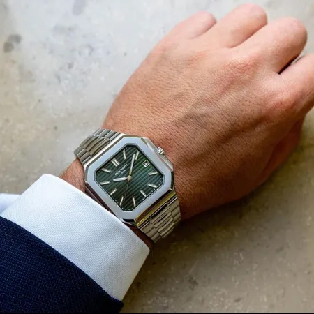 スワロフスキー 腕時計