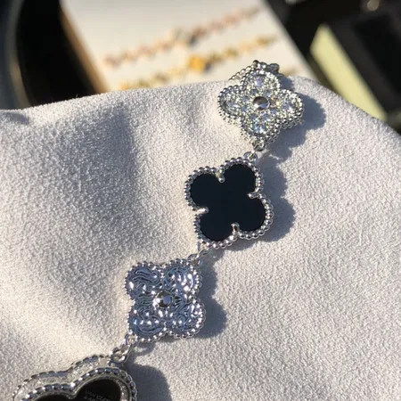 ヴァン クリーフ＆アーペル 腕時計