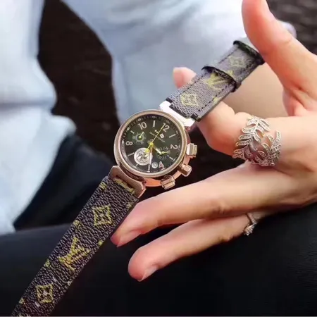 ルイヴィトン 腕時計