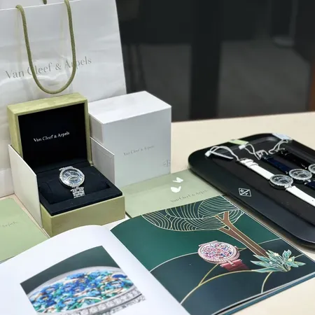 ヴァン クリーフ＆アーペル 腕時計