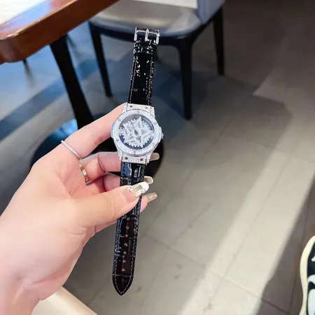 スワロフスキー 腕時計