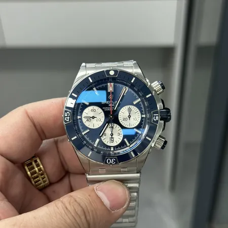 ブライトリング 腕時計