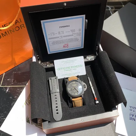 オフィチーネ パネライ 腕時計
