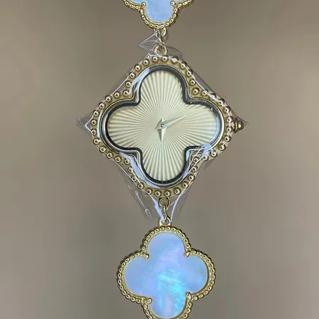 ヴァン クリーフ＆アーペル 腕時計