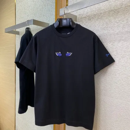 ジバンシィ Tシャツ