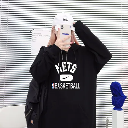 ナイキ パーカー