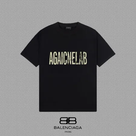 バレンシアガ Tシャツ