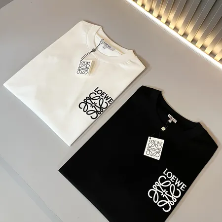 ロエベ Tシャツ