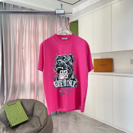 ジバンシィ Tシャツ