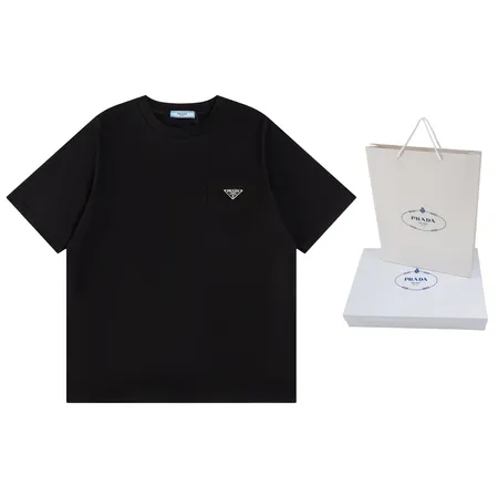 プラダ Tシャツ