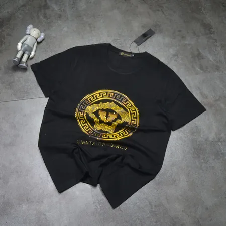 ヴェルサーチ Tシャツ