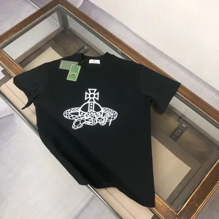 ヴィヴィアン・ウエストウッド Tシャツ